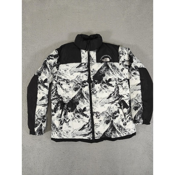 The North Face LHOTSE Jacket Mens Medium Black White Mountain Print Puffer Zip - Picture 1 of 16